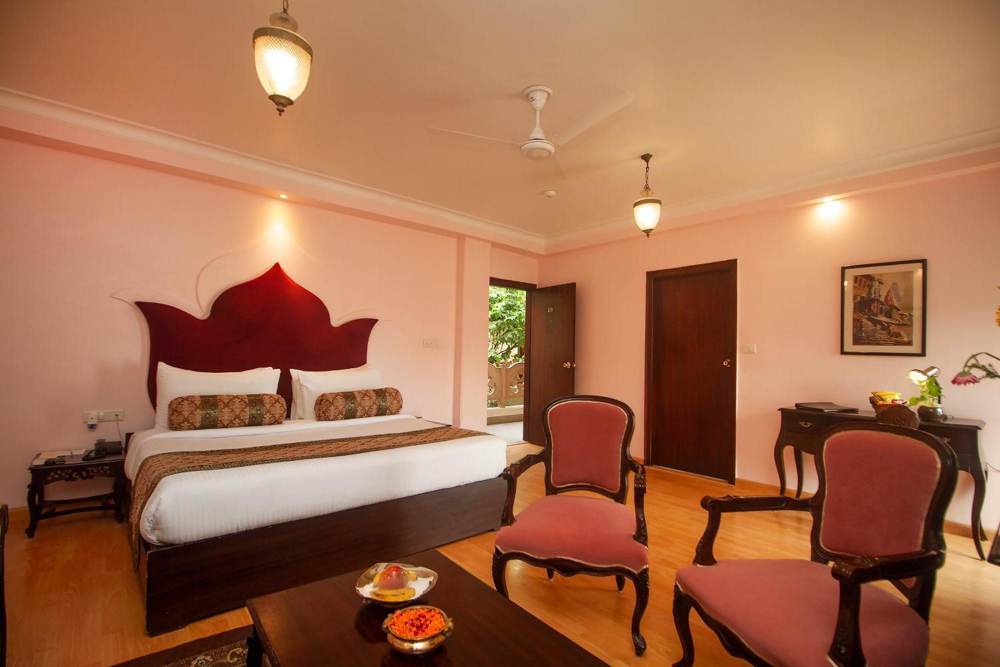 Amritara Suryauday Haveli Resort Varanasi
