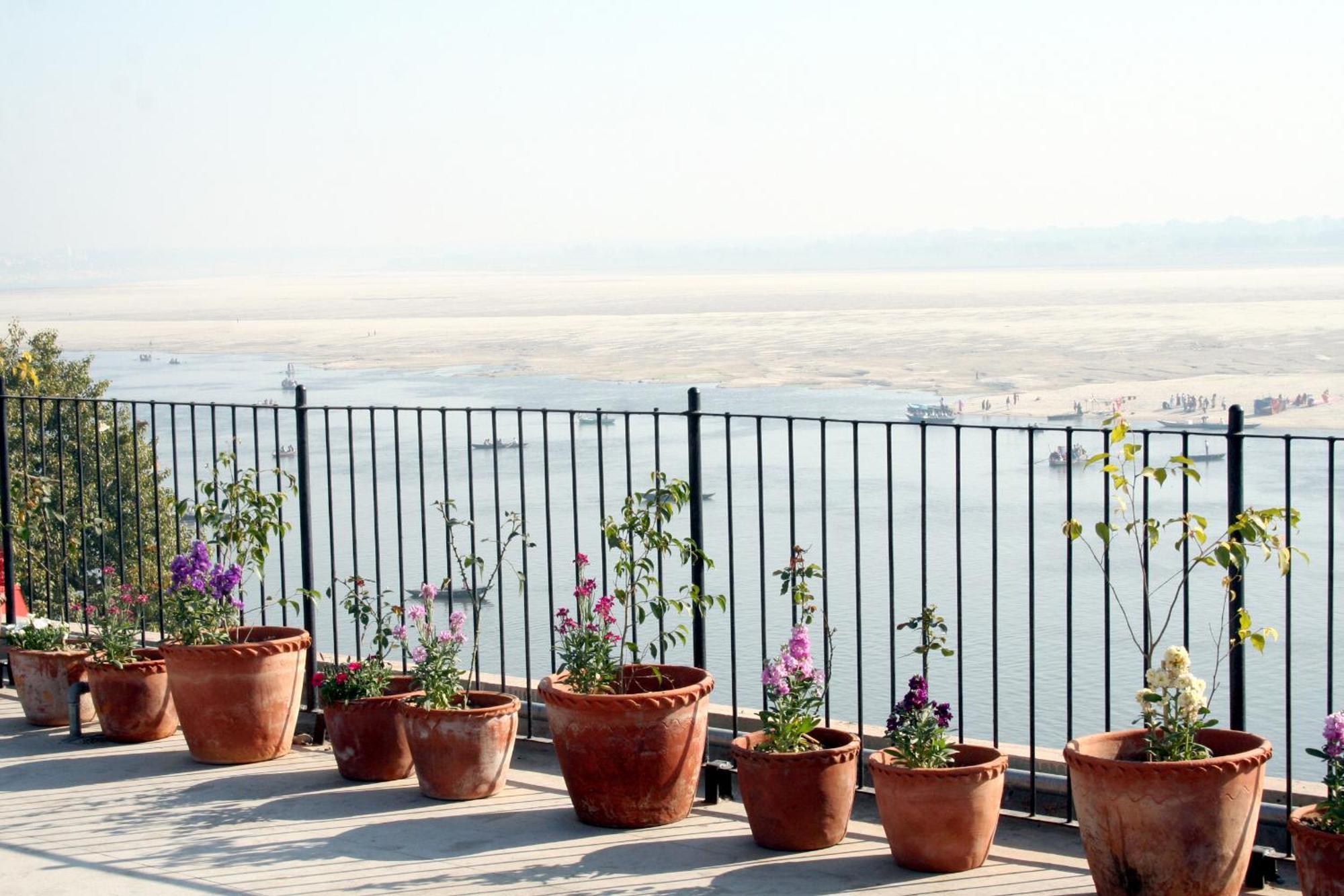 Amritara Suryauday Haveli Resort Varanasi